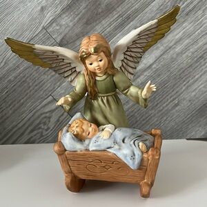 GOEBEL guardian angel with cradle